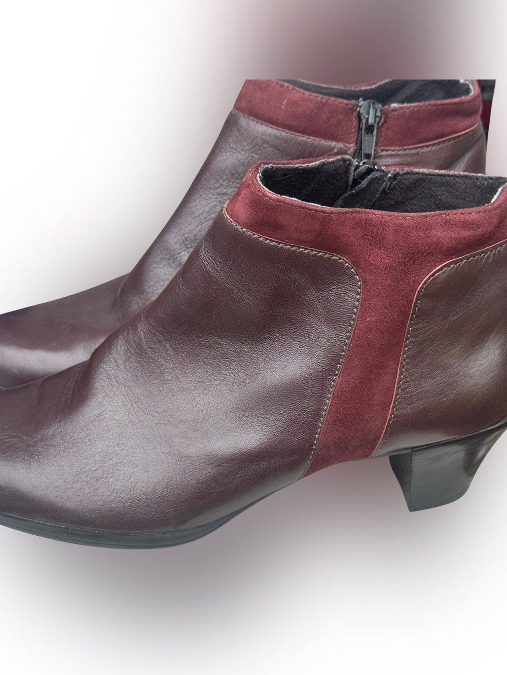 Munro Burgundy Leather and Suede Ankle Booties